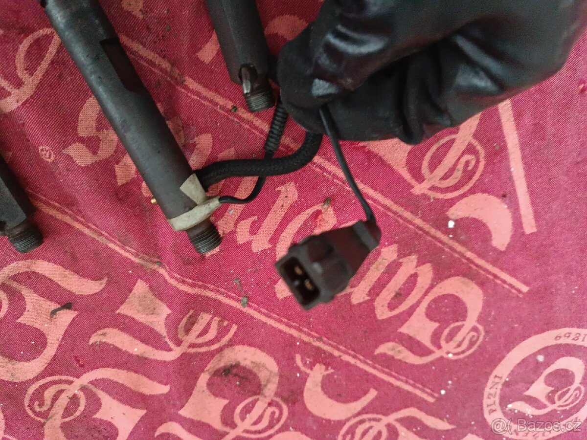 Vstřikovače 1.9tdi 81kW - 2