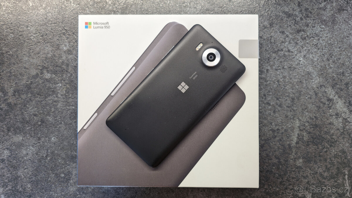 Microsoft Lumia 950 černá - 2
