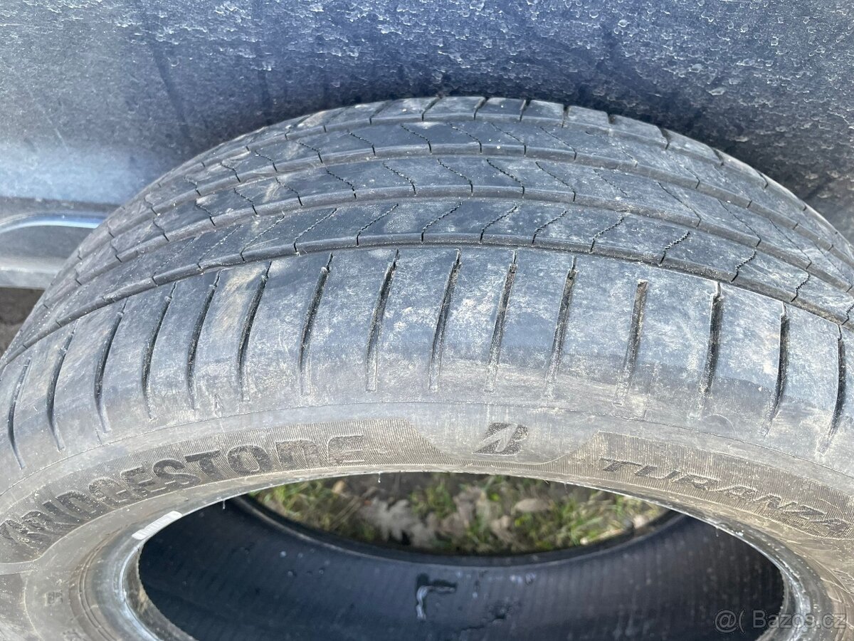 Bridgestone Turanza 205/55r17 - 2