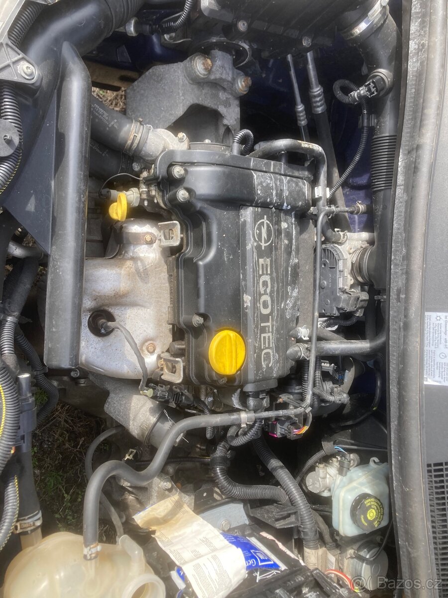 Prodám ND z vozu Opel Corsa D 1.0i 12V - 2