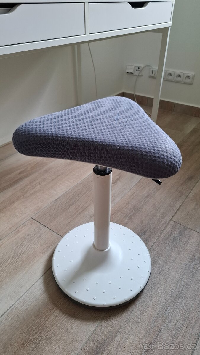 kancelářská balanční stolička - 2