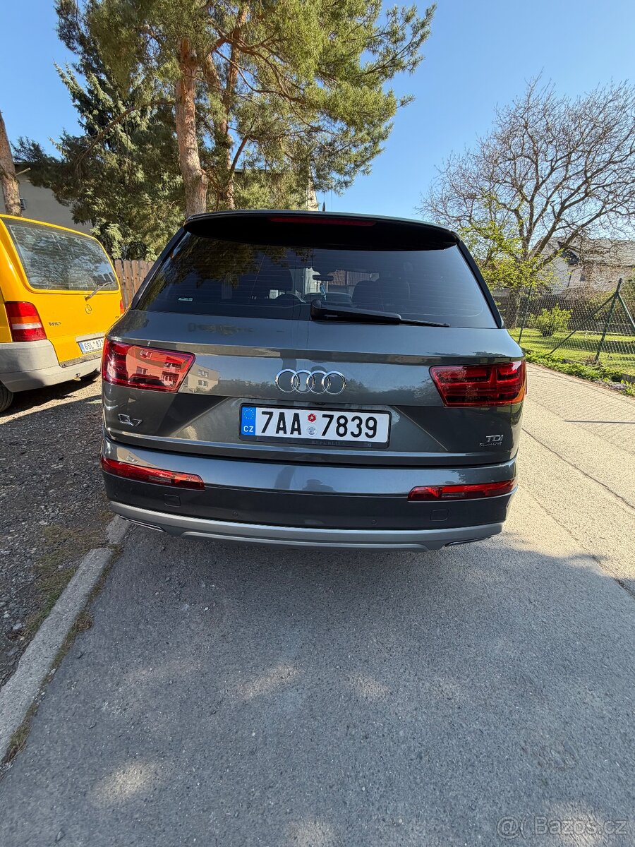 Audi Q7 - 2