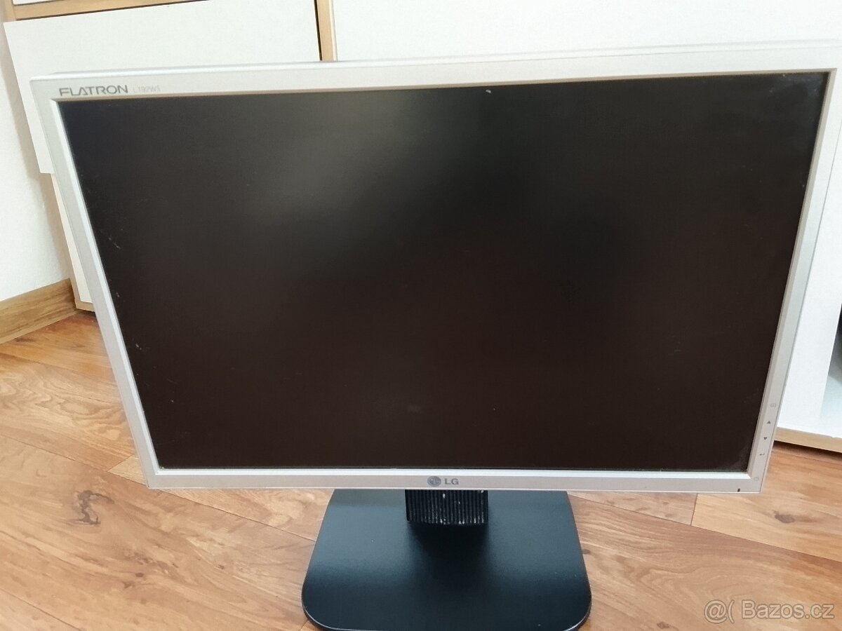 Monitor LG flatron L192WS - 2