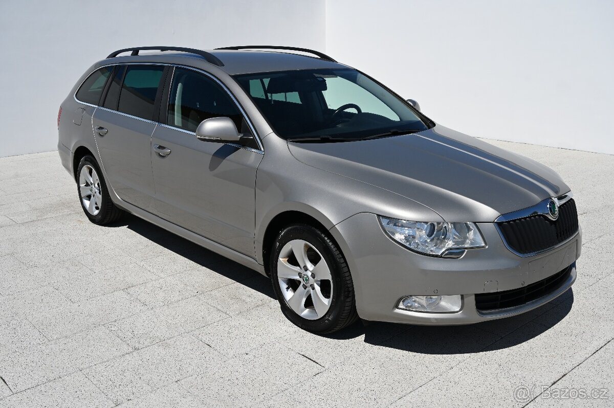 Škoda Superb 2.0TDI 103KW Ambition 9/2012 - 2