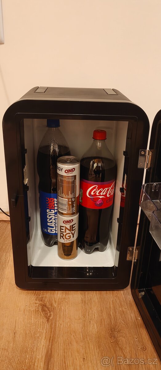 Mini lednička, chladnička na nápoje, Cin - 2