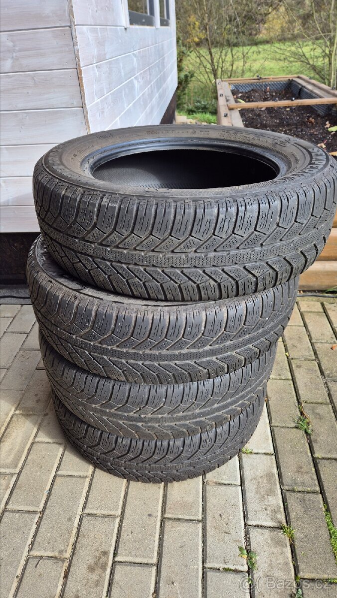 Zimní pneu SEMPERIT 195/65 R16 92H - 2