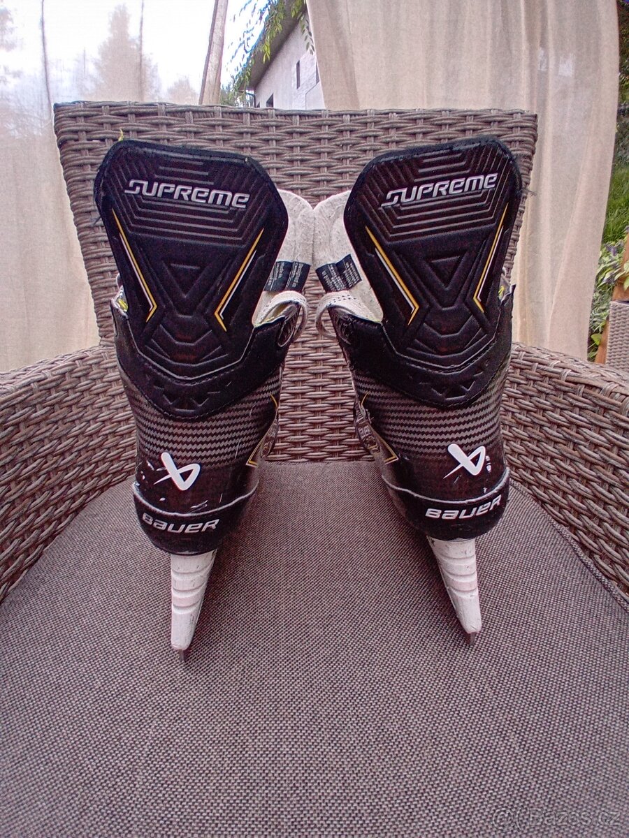 Hokejové brusle Bauer Supreme M30 vel. 6,5 - 2