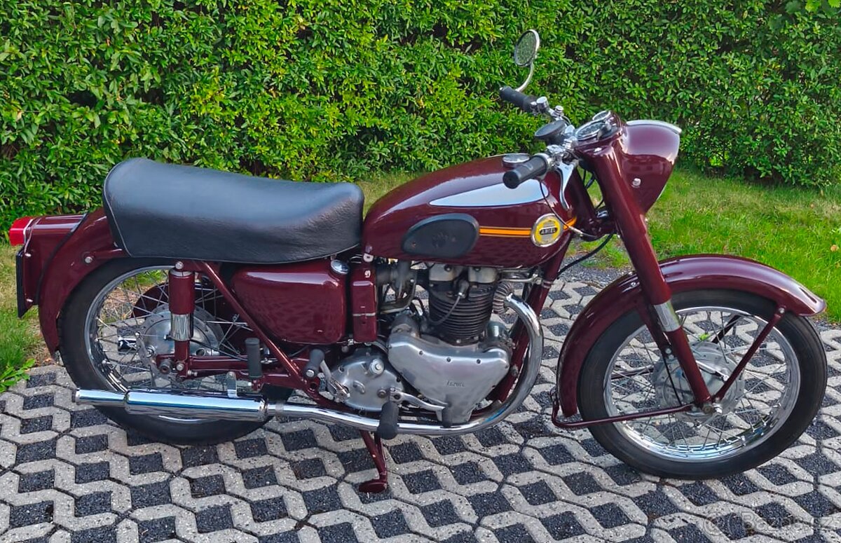 ARIEL 650 Huntmaster - 2
