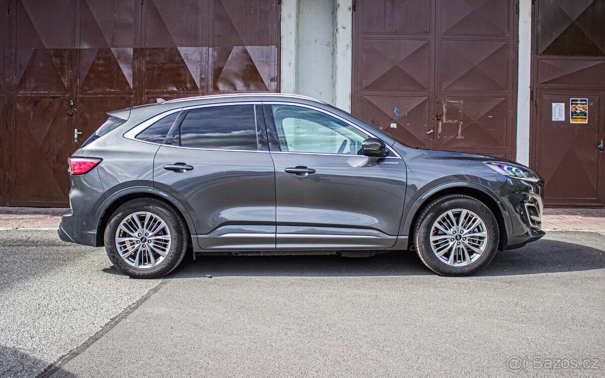 Ford Kuga 2.5 Duratec PHEV 225k Vignale CVT - 2
