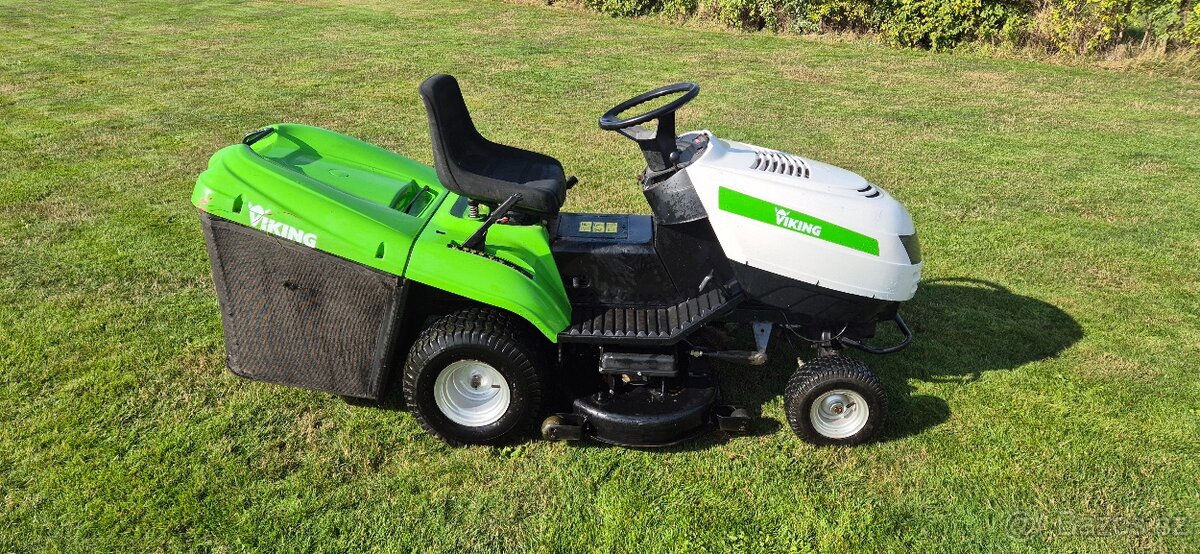 Zahradní traktor - 2