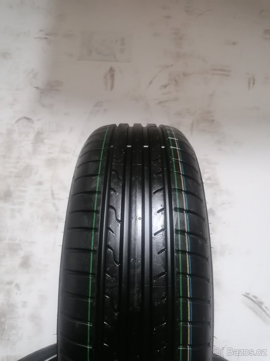 215/60/16 Dunlop - 2