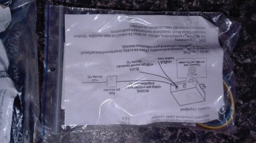 Uni ovládací modul denní rozsvícení světel - 2