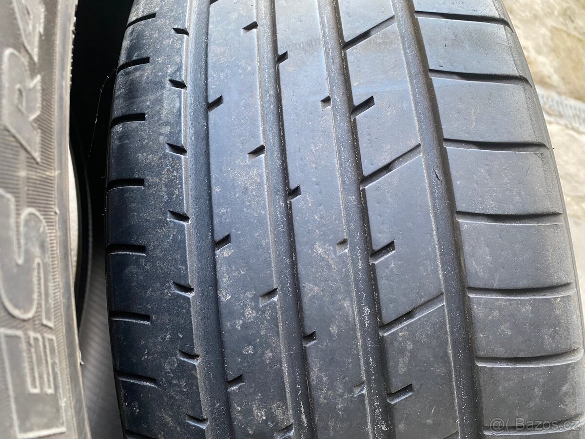 Sada letních pneu 225/55 R19 - 2