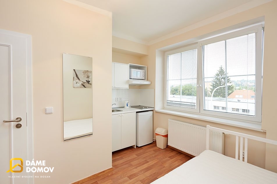 Pronájem, Byty 1+kk, 22 m² - Zlín - Prštné, ev.č. 14350 - 2