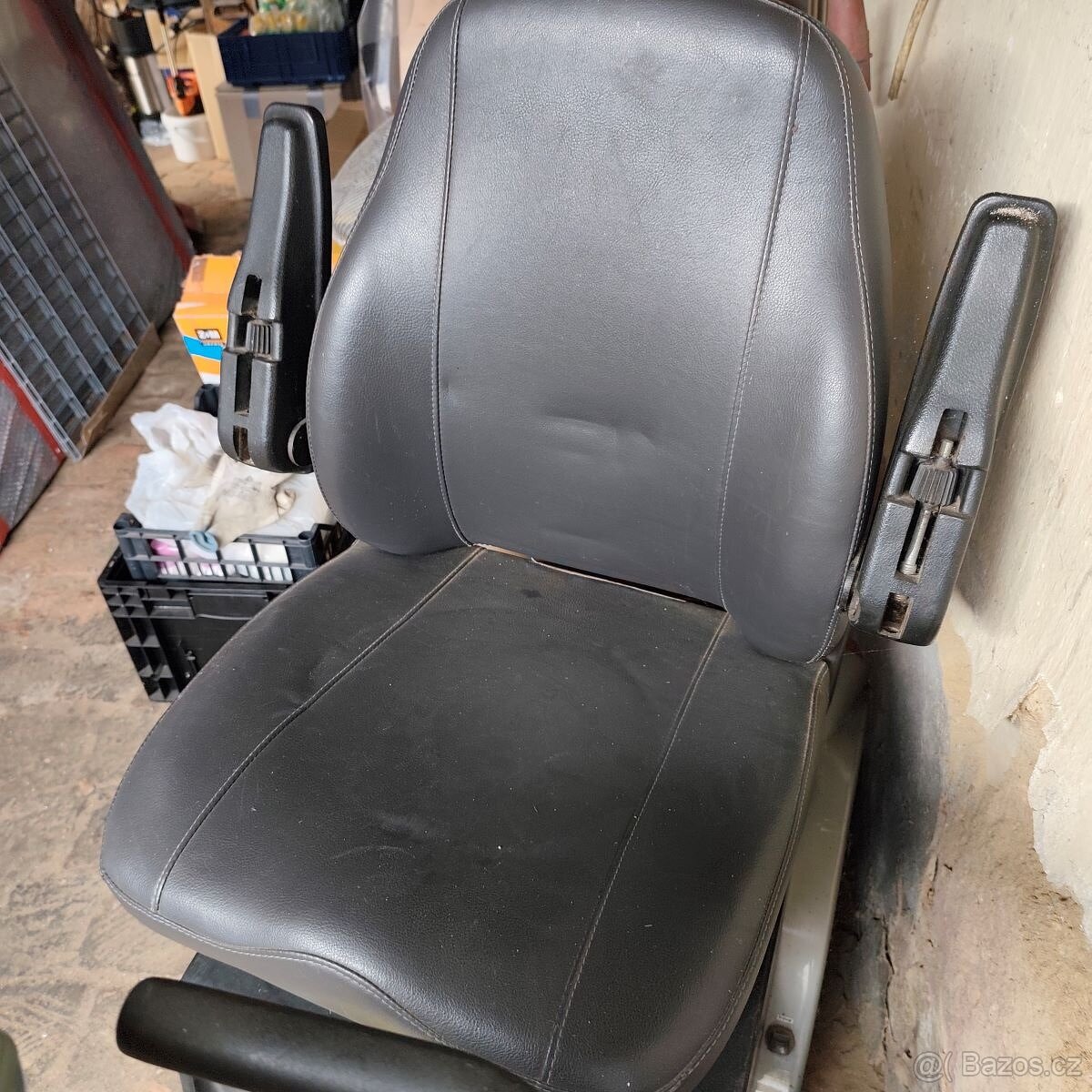 Elektrický skútr Comfort Solo TS120 vozík pro invalidy a sen - 2