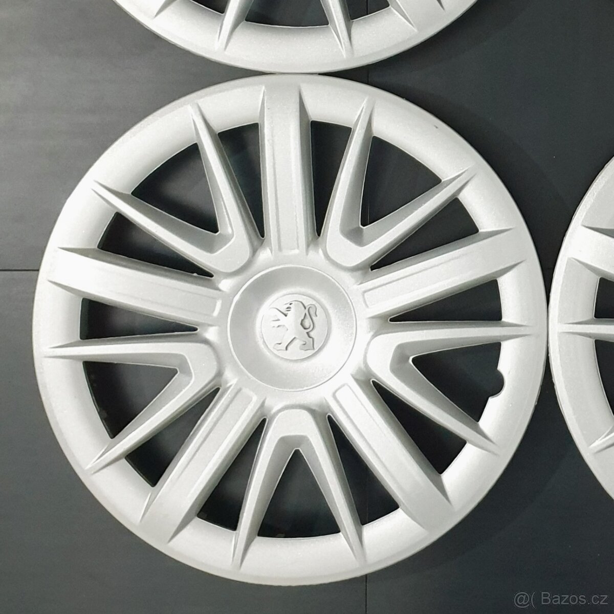 Zánovní poklice Peugeot 15" ORIGINÁLNÍ č. B1 - 2