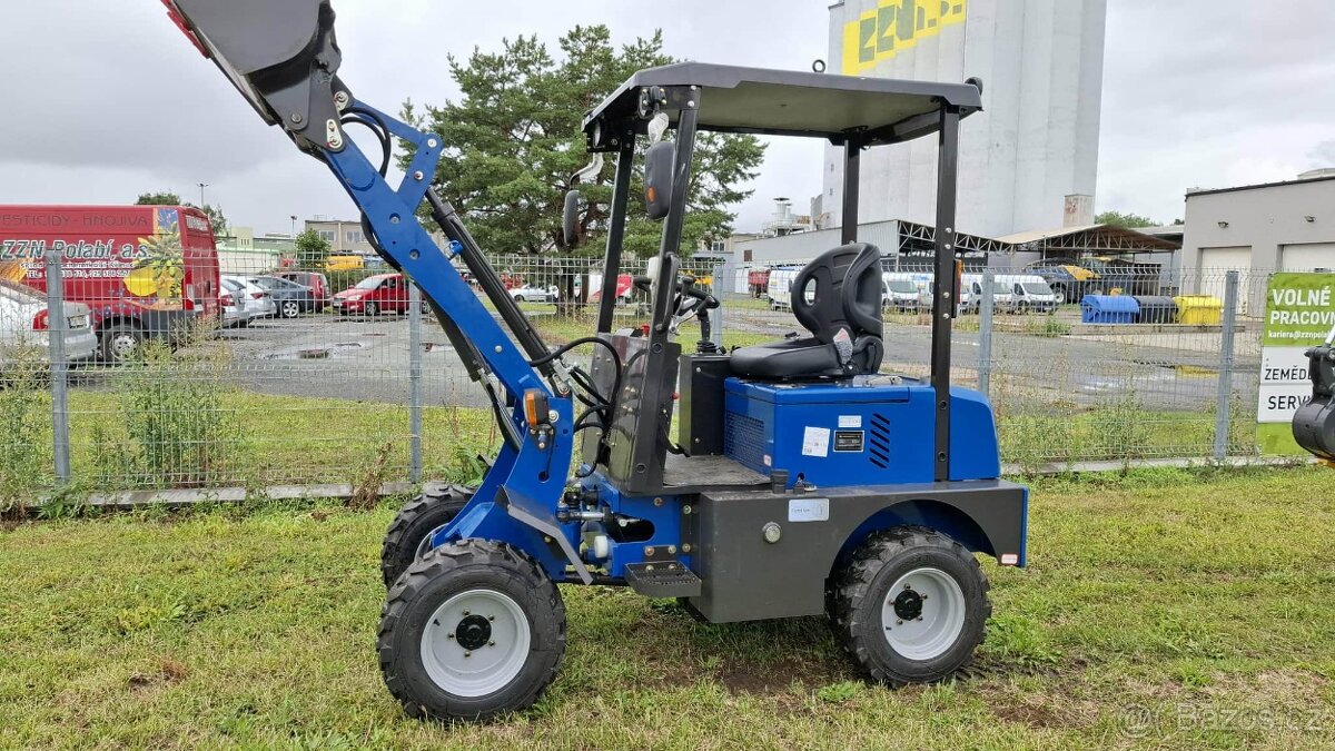 Mininakladač, kloubový čelní nakladač - 2