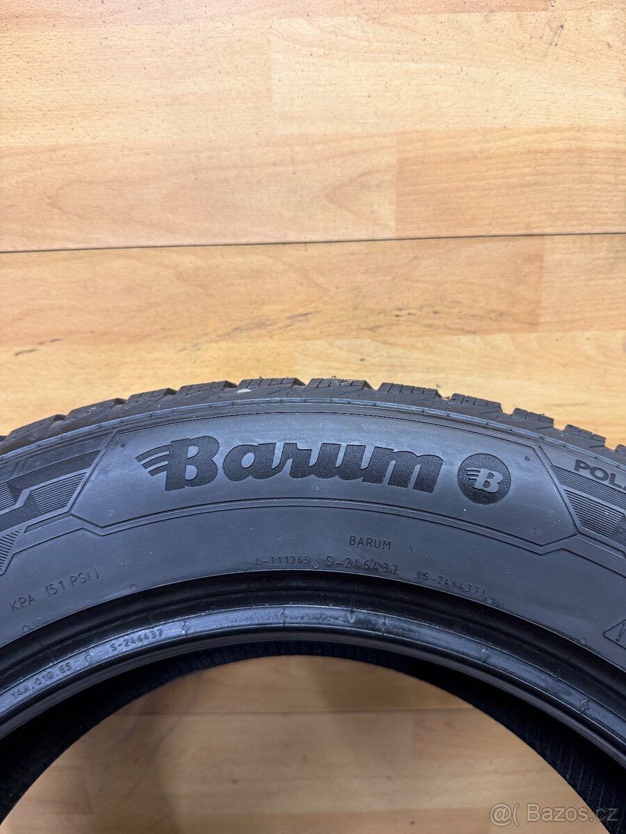 Zimní pneu 215/65/17 č.4 - 2