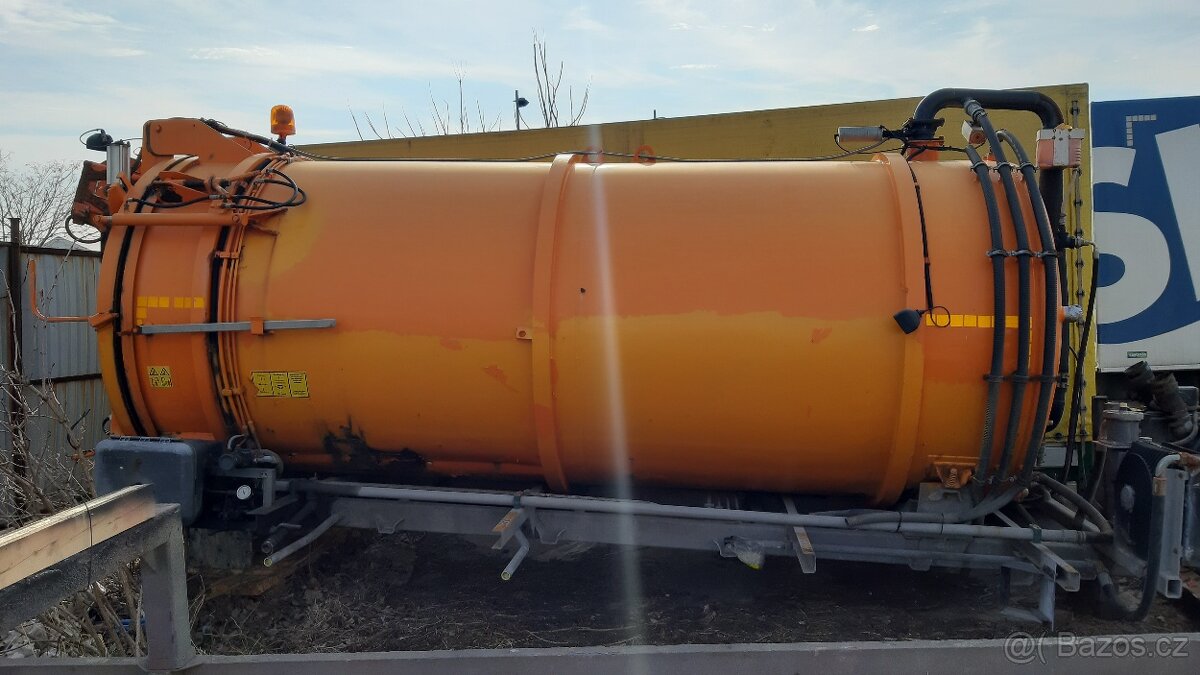 Cisterna cca 11cbm - 2