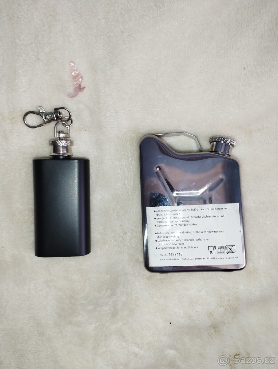 nepoužité placatky + trychtýř na placatky - 2