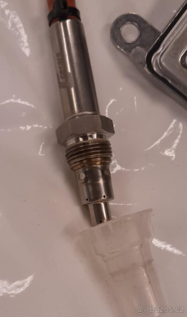 Senzor NOx - NISSAN CABSTAR : 227A0 LC40B - 2