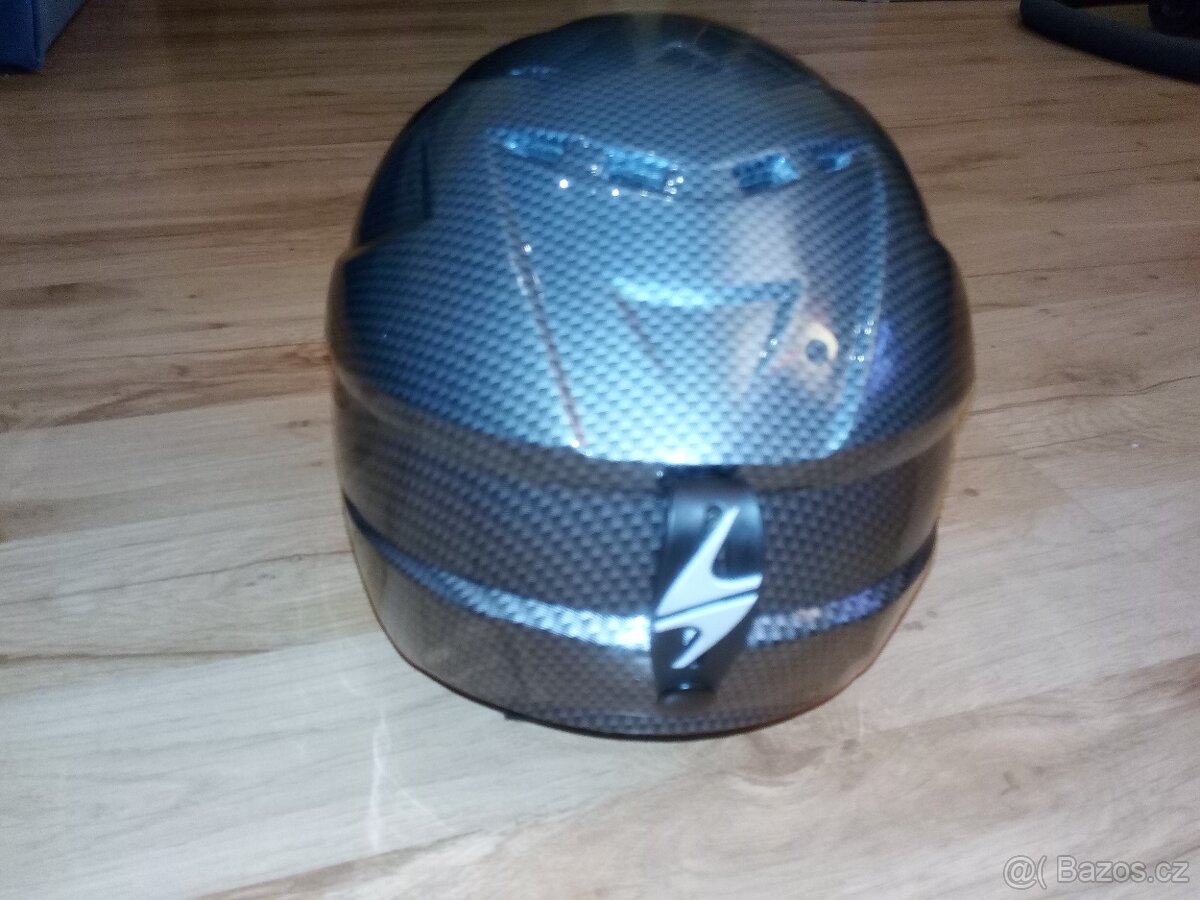 Lyžařská přilba vel.46-53 a brýle - 2