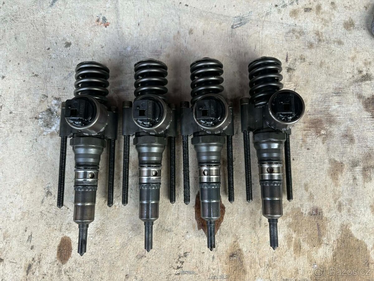 prodám na Motor BKD 2.0tdi 16v vstřiky Bosch - 2