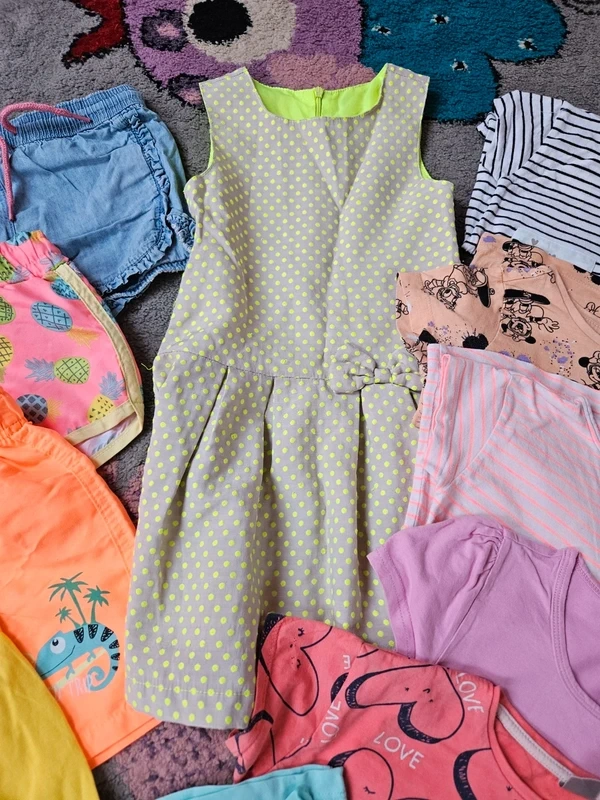 Set oblečení pro holčičku v.110 - 2