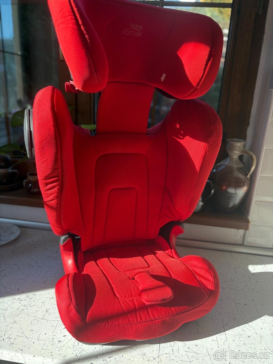 BRITAX RÖMER Kidfix 2S autosedačka - 2
