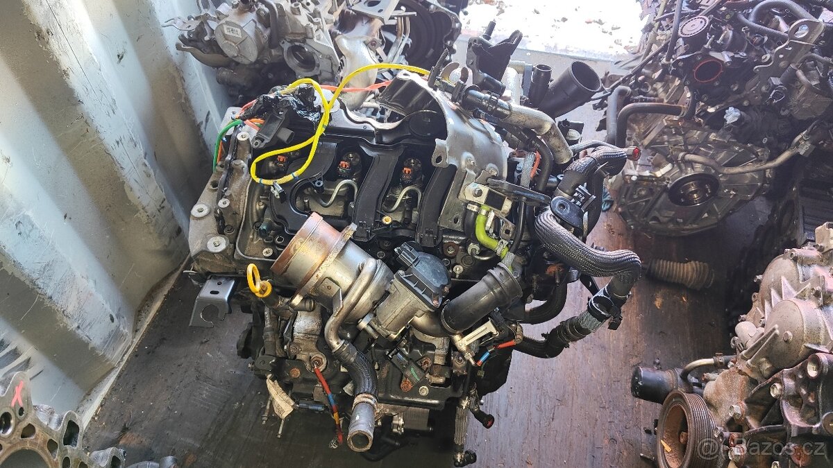 Motor Renault Trafic 2.0 dci M9R 710 Master Vivaro - 2