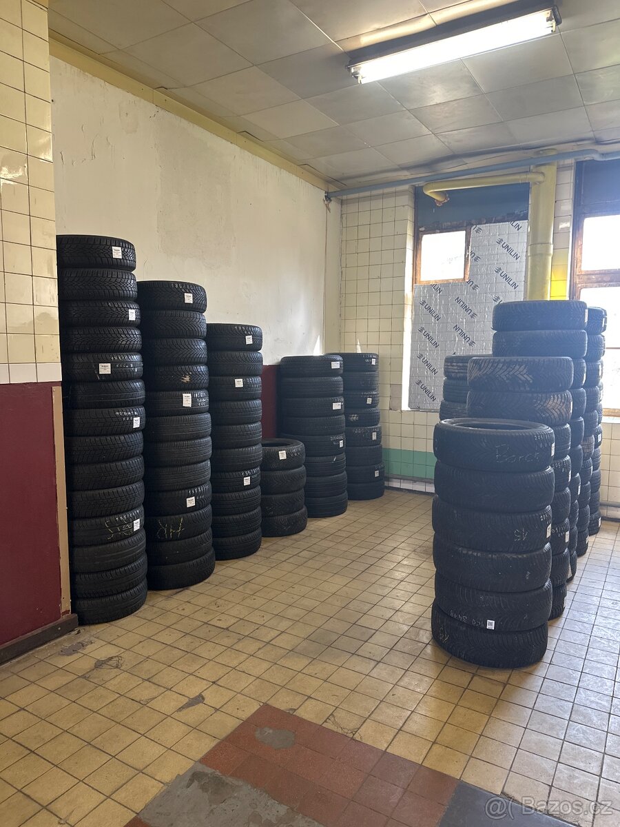 Pneumatiky Continental 215/60R17C - 2