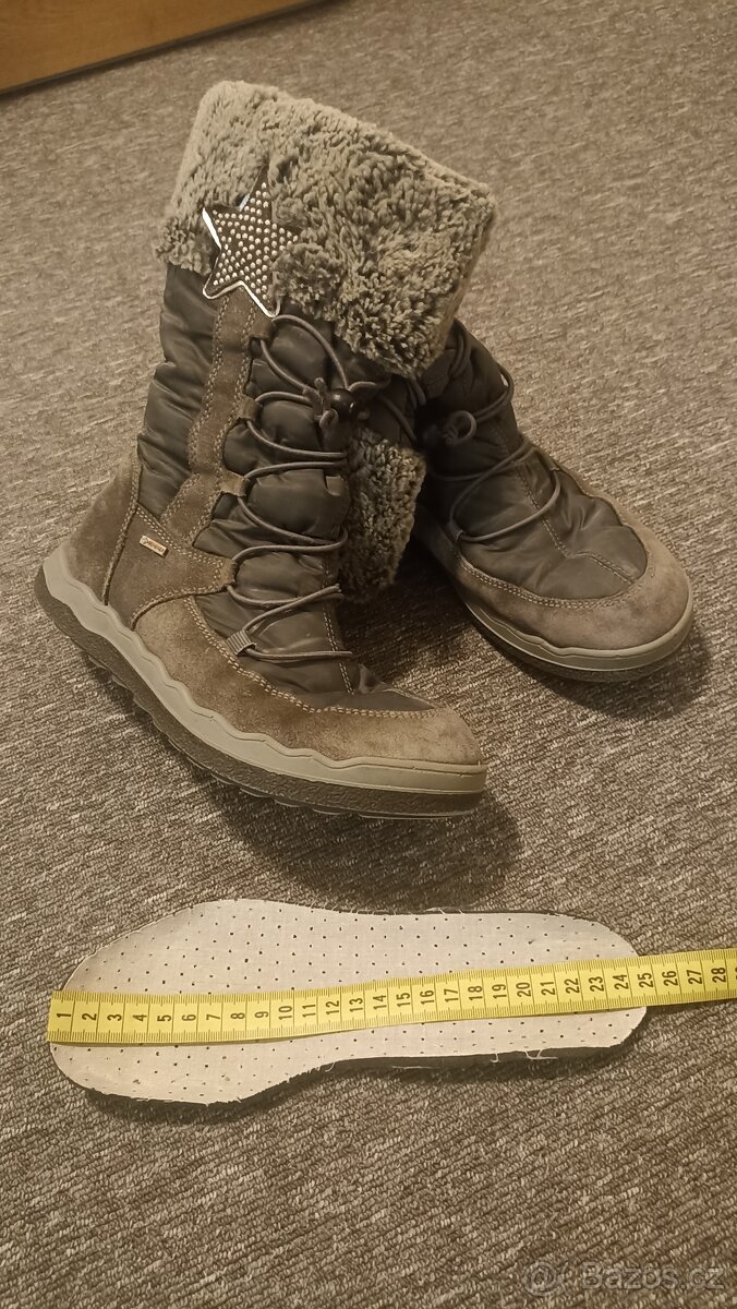 Dívčí sněhule, 39 - 2