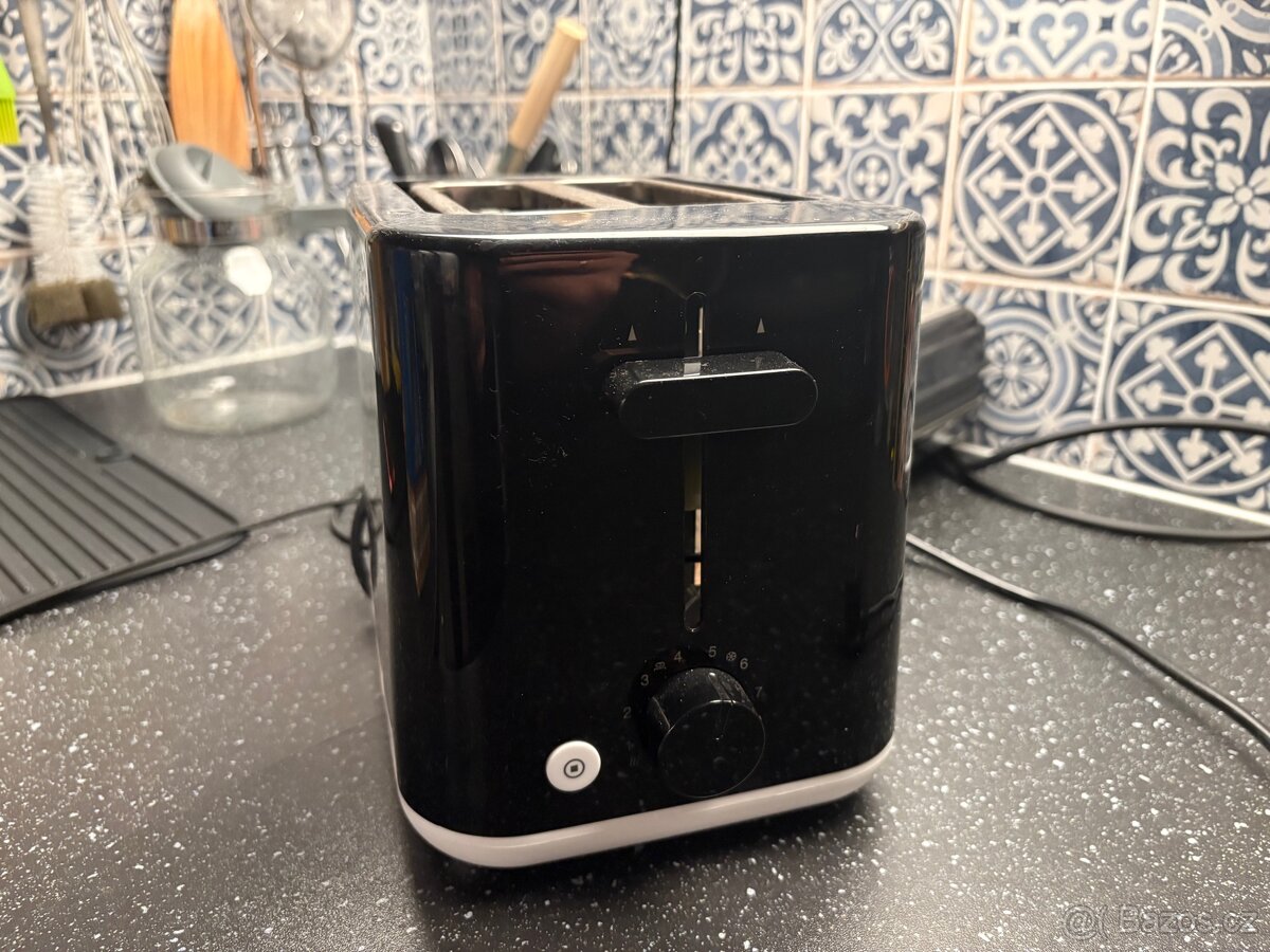 Topinkovač Braun HT1010BK - 2