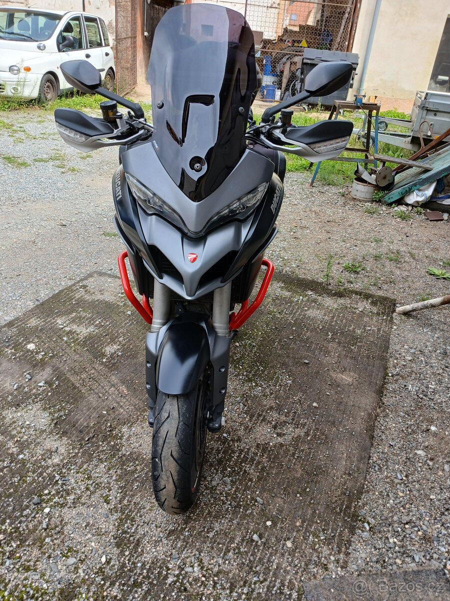Ducati Multistrada 1200S - 2