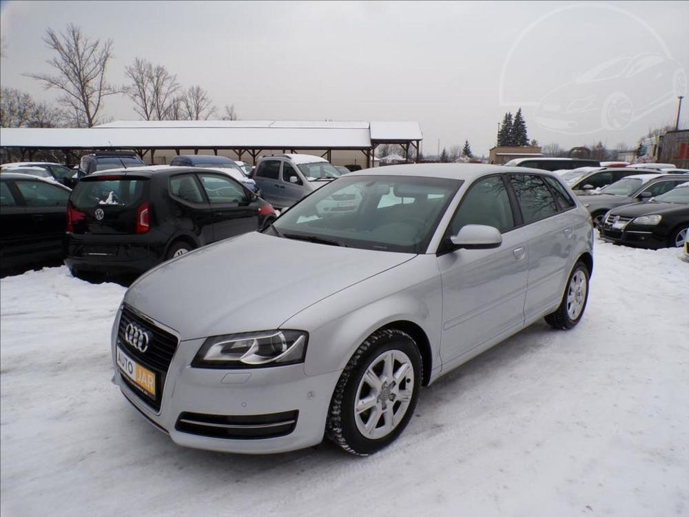 Audi A3 1,6 TDI SPORTBACK,XENONY - 2