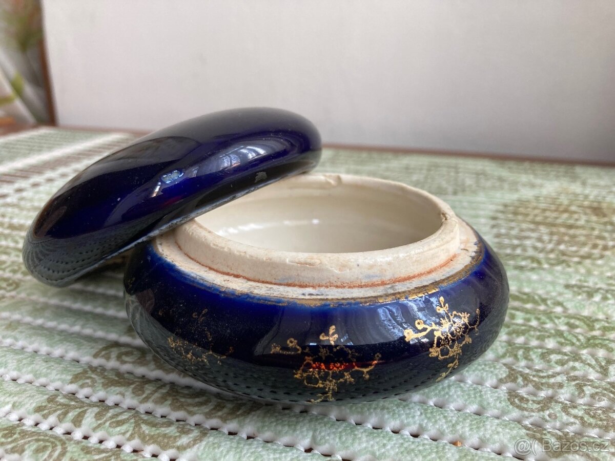 dóza-porcelán - 2