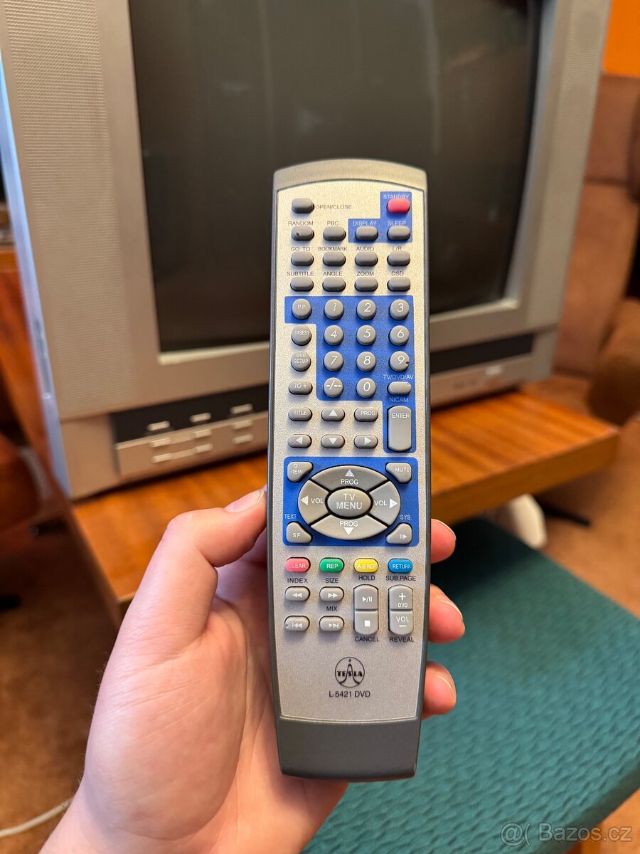 CRT Combo TESLA L-5421 DVD - 2
