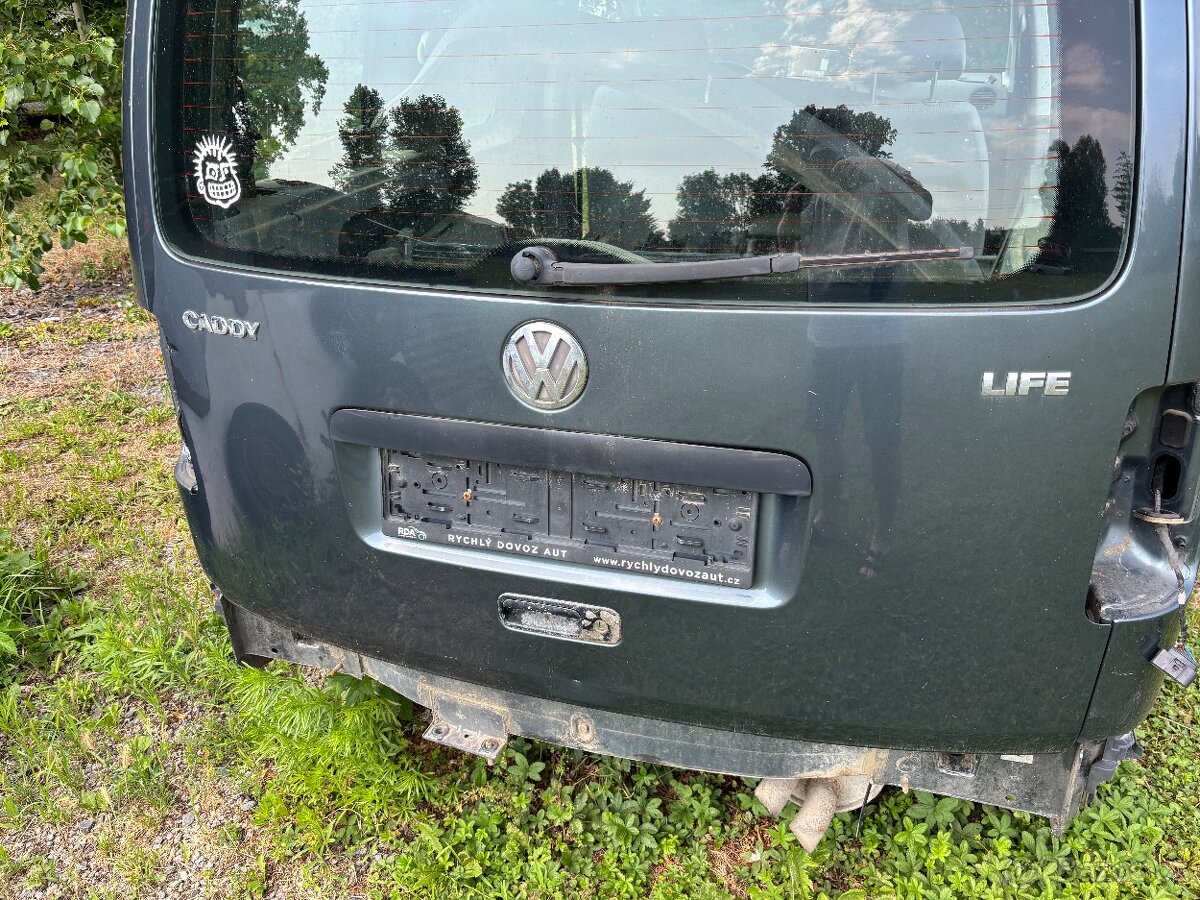 VW Caddy 2008 5-dveře - 2