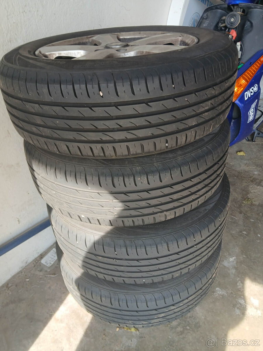 Pneumatiky 225/60 R17 - 2