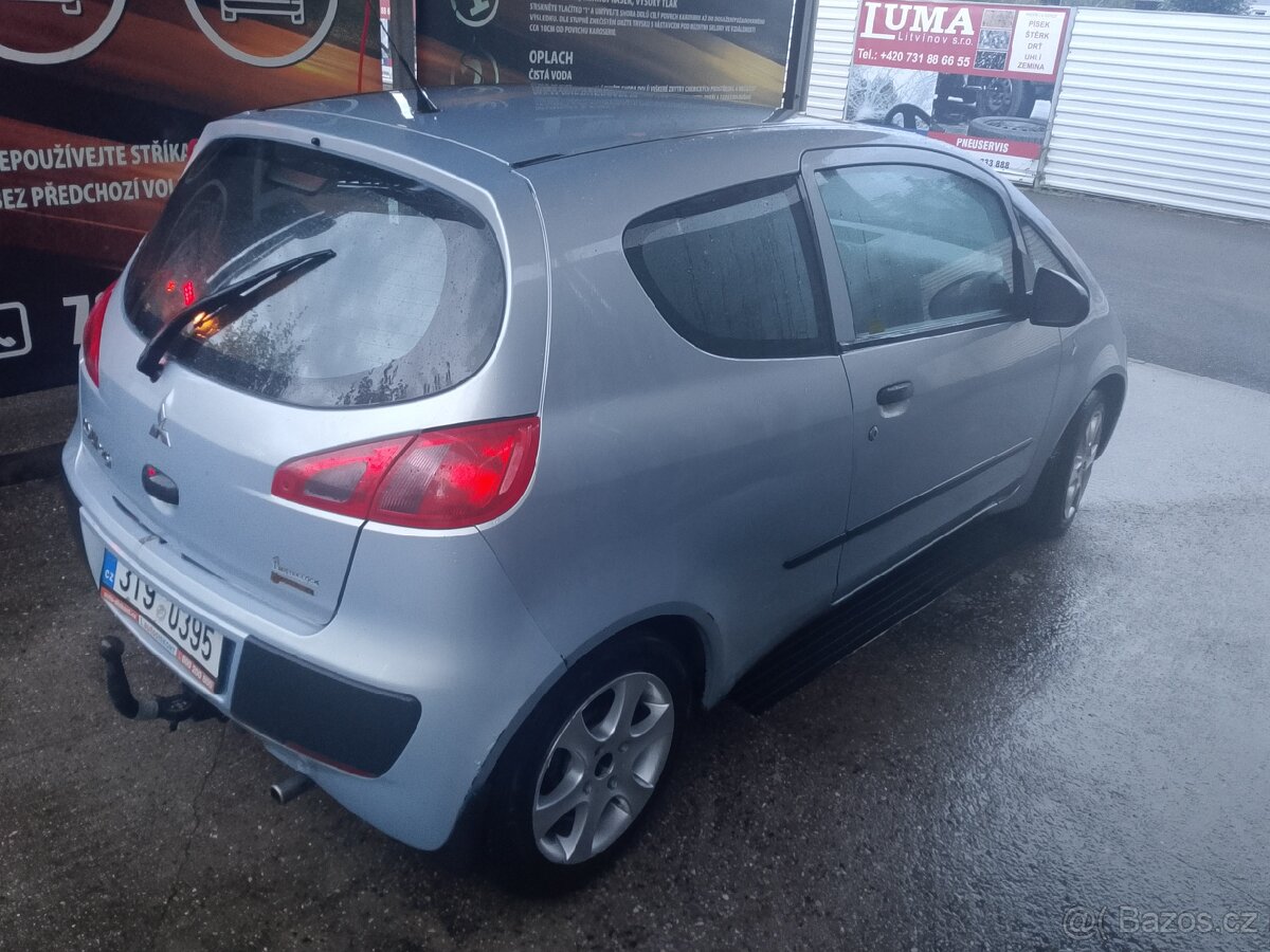 Mitsubishi colt - 2