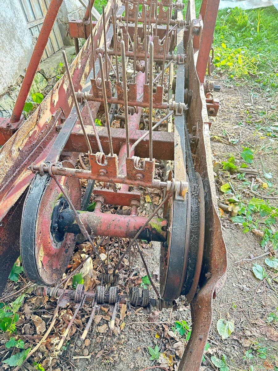 Shrnovač obraceč sena TON - 2