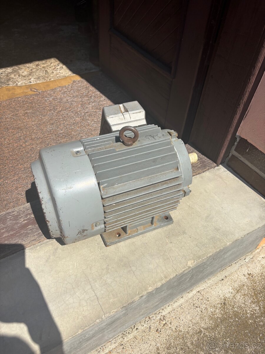 Elektromotor MEZ Nízkootáčkový - 2