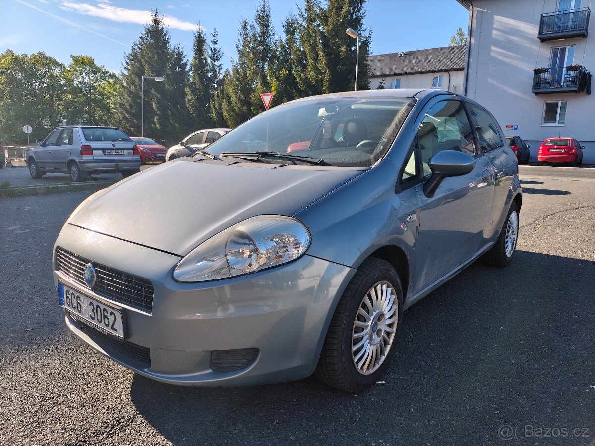Fiat Grande Punto - 2