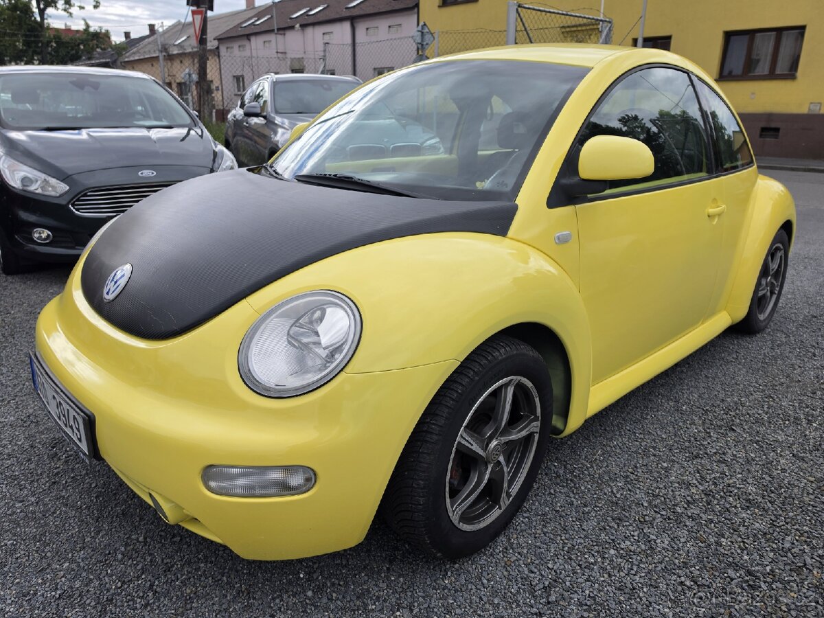 Volkswagen New Beetle
2.0 i - 2