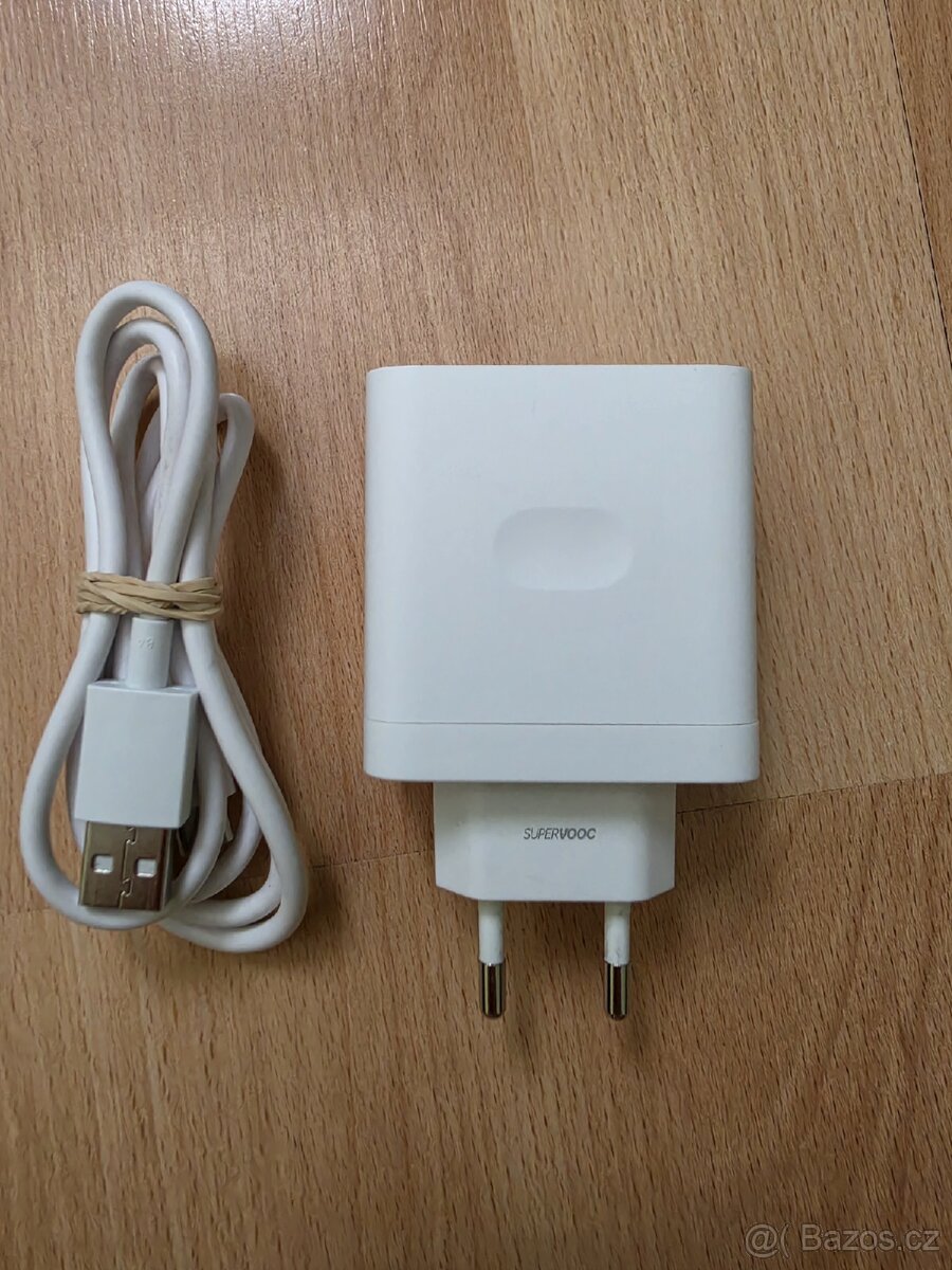 Realme SUPERVOOC 80W Power Adapter White - 2