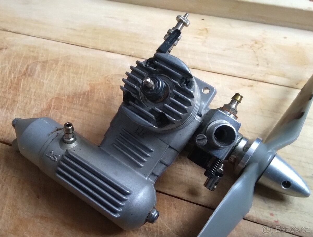 Modelářský motor O. S. MAX 10 - 2