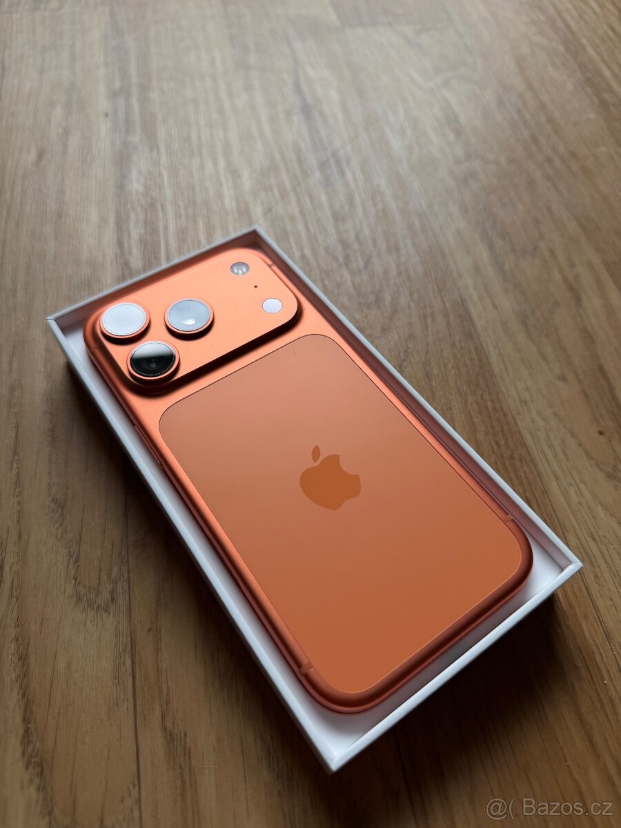 Apple iPhone 17 Pro 256GB oranžový - 2