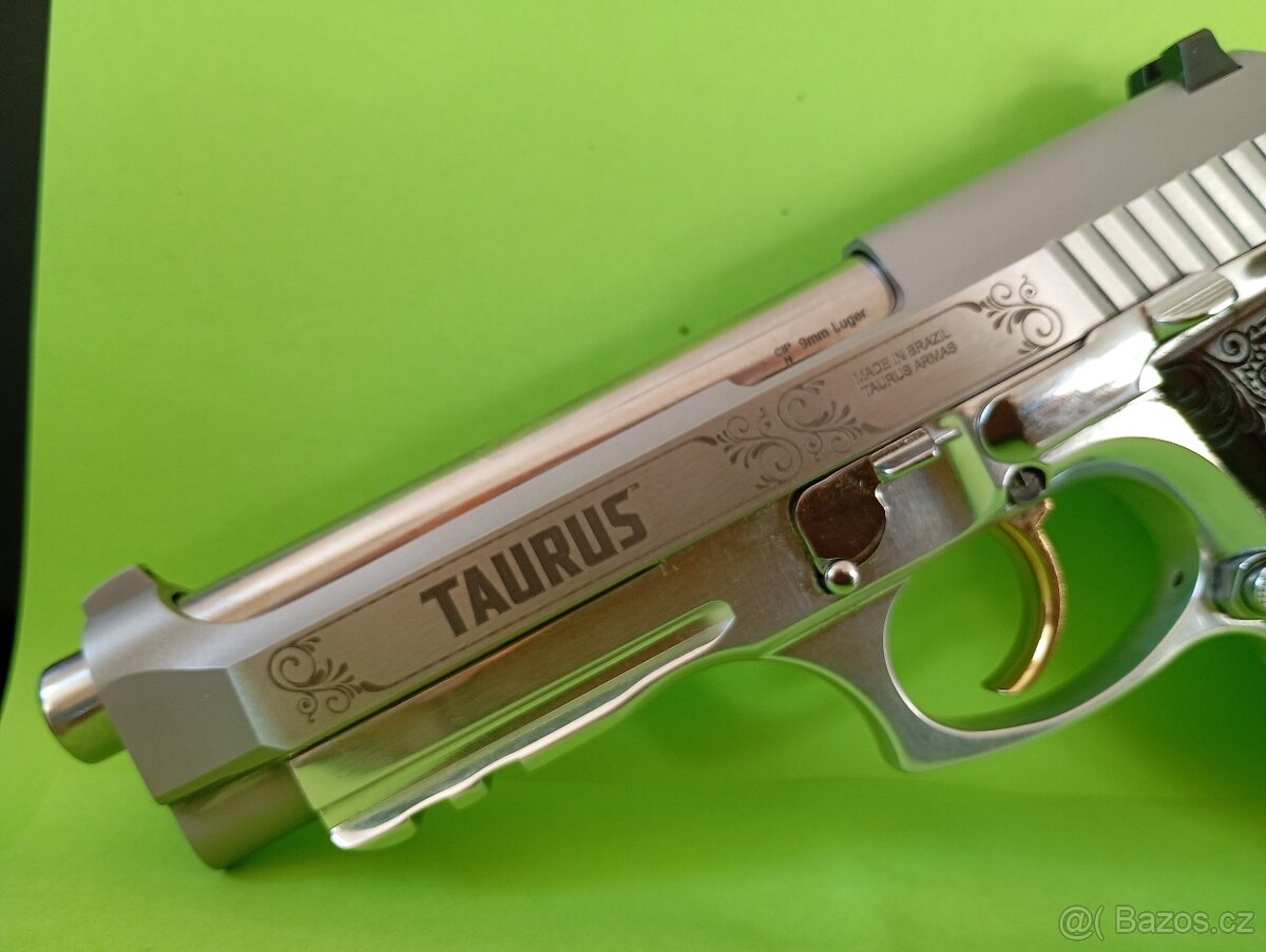 Pistole Taurus Pt 99 limited edition - 2