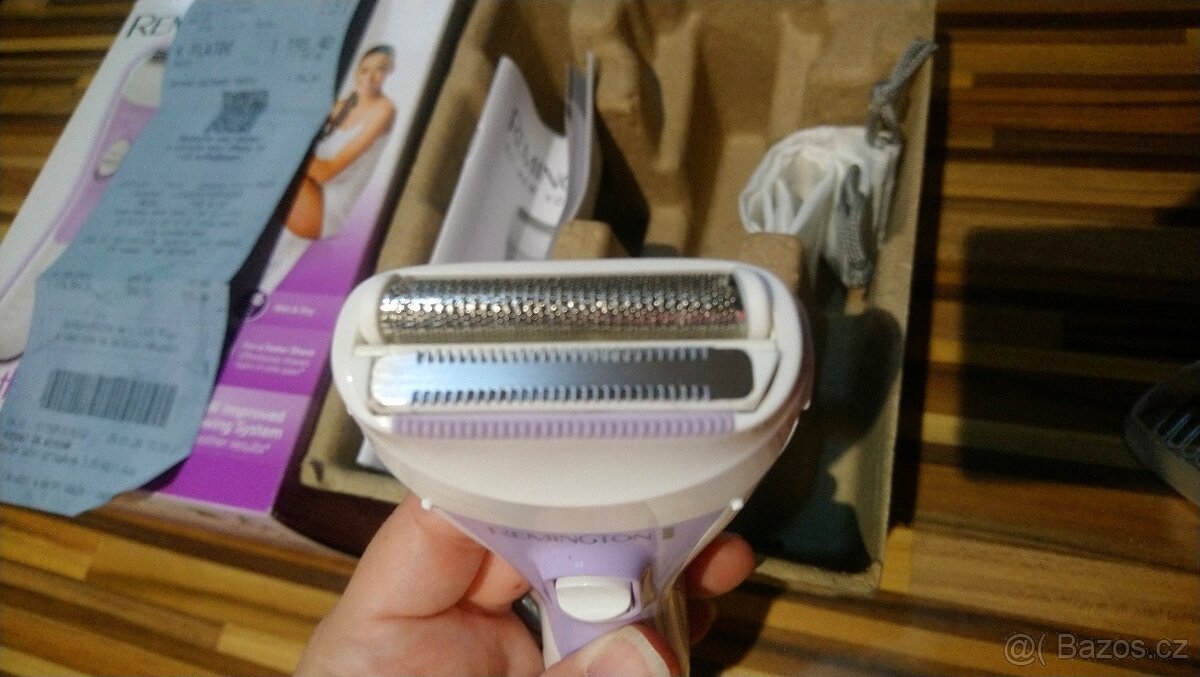 Dámský holící strojek Remington - 2