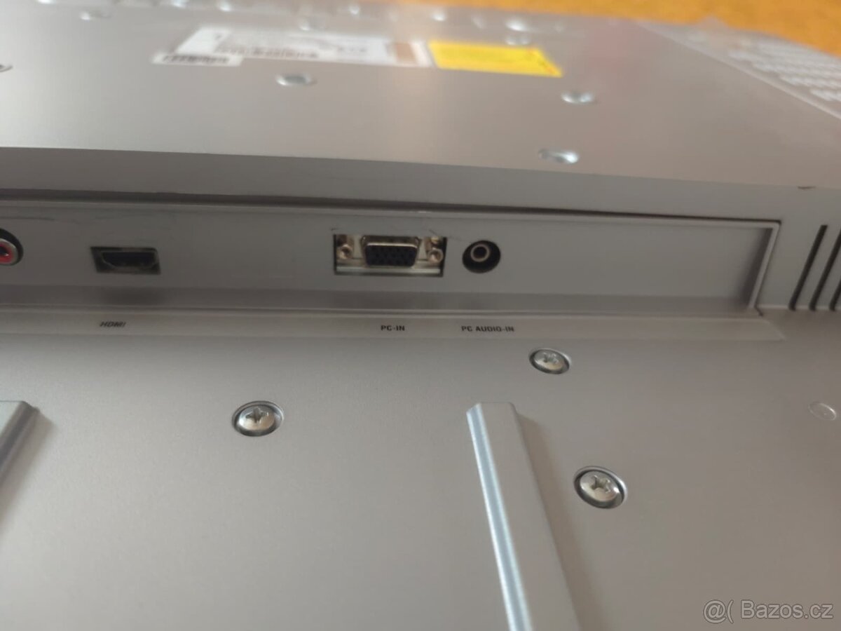 TELEVIZE Grundig AHW.815 - 2